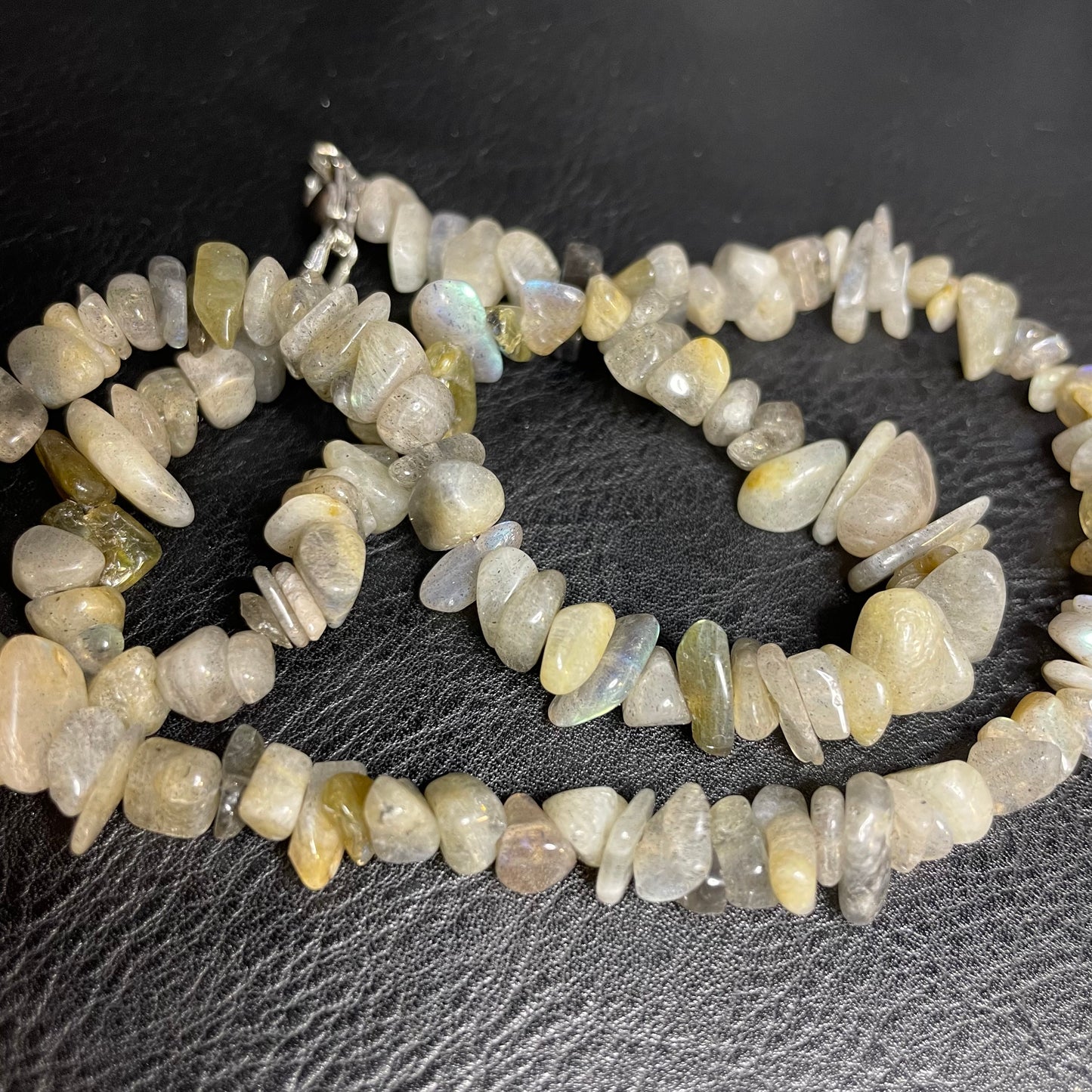Labradorite chips 20 inches necklace