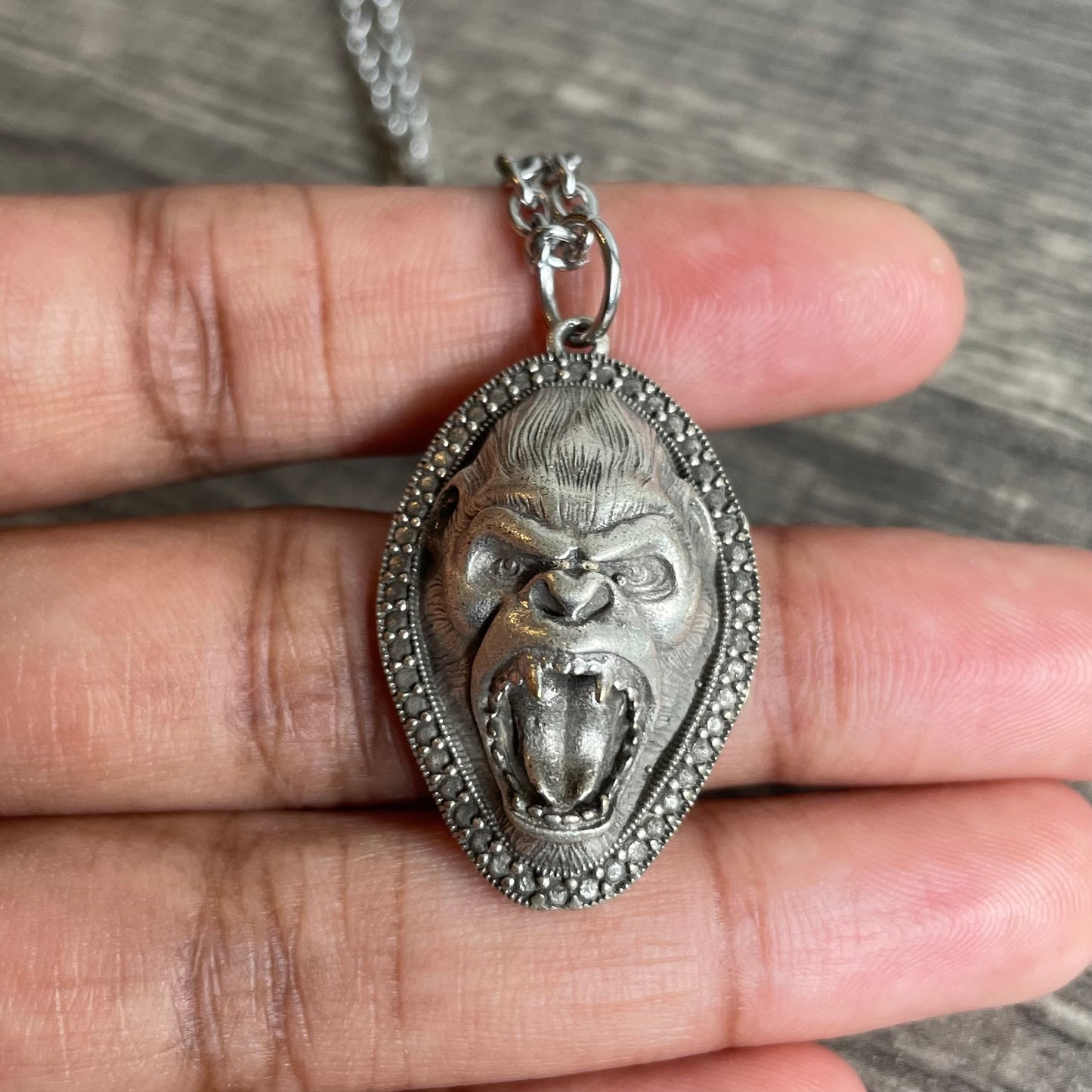Gorilla (silver)