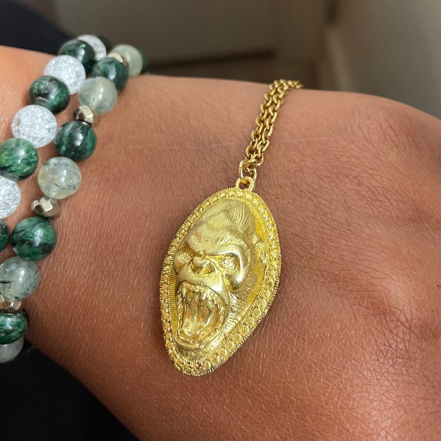 Gorilla (gold color)