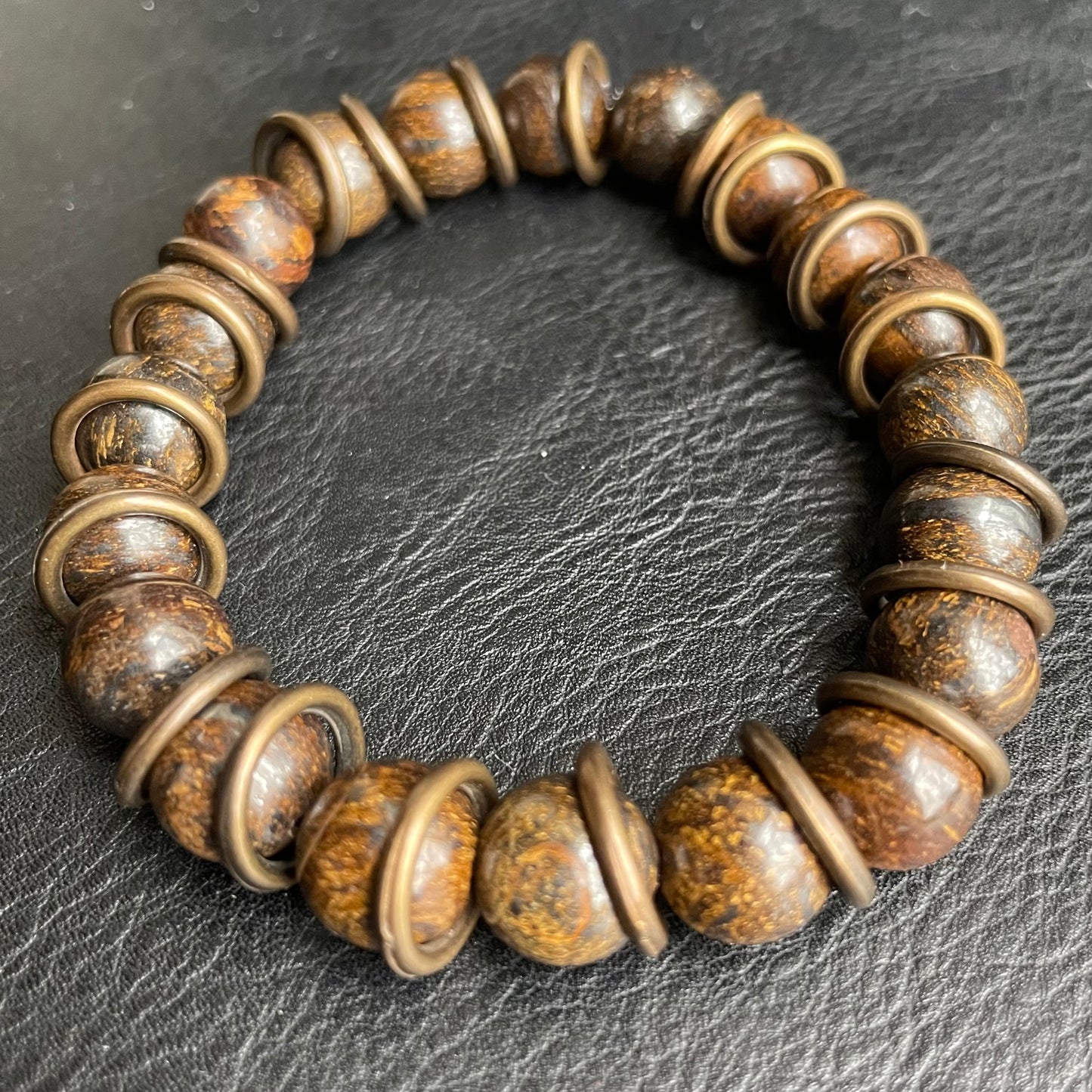 Bronzite 10mm with rings