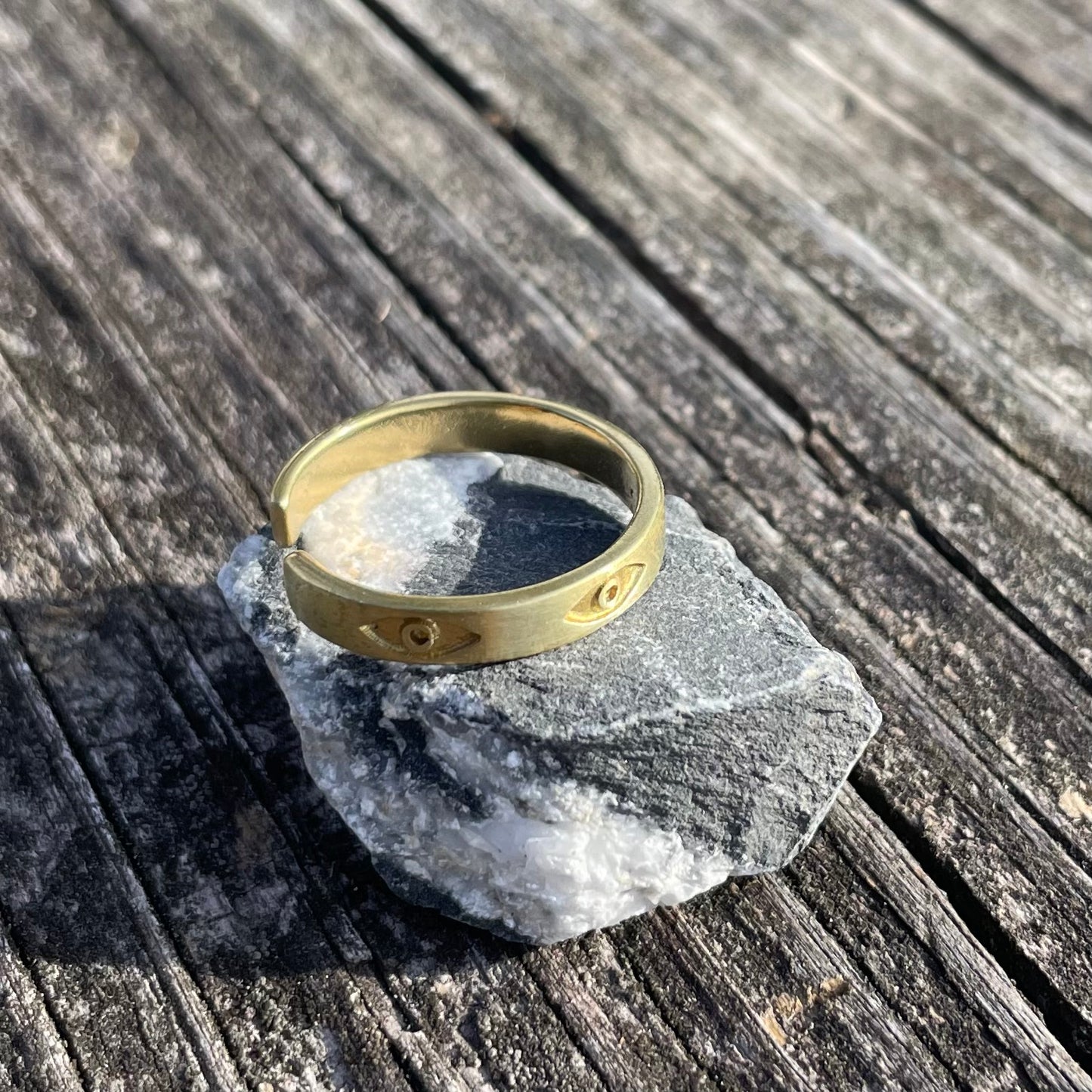 Evil eye band brass ring
