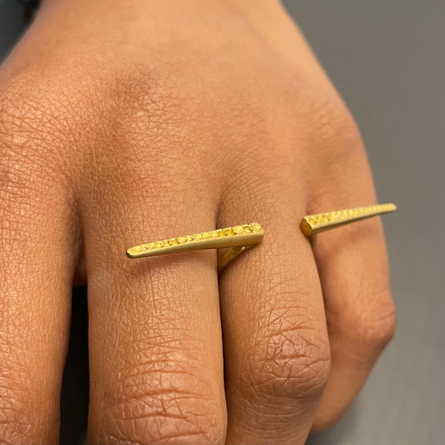Spike ring