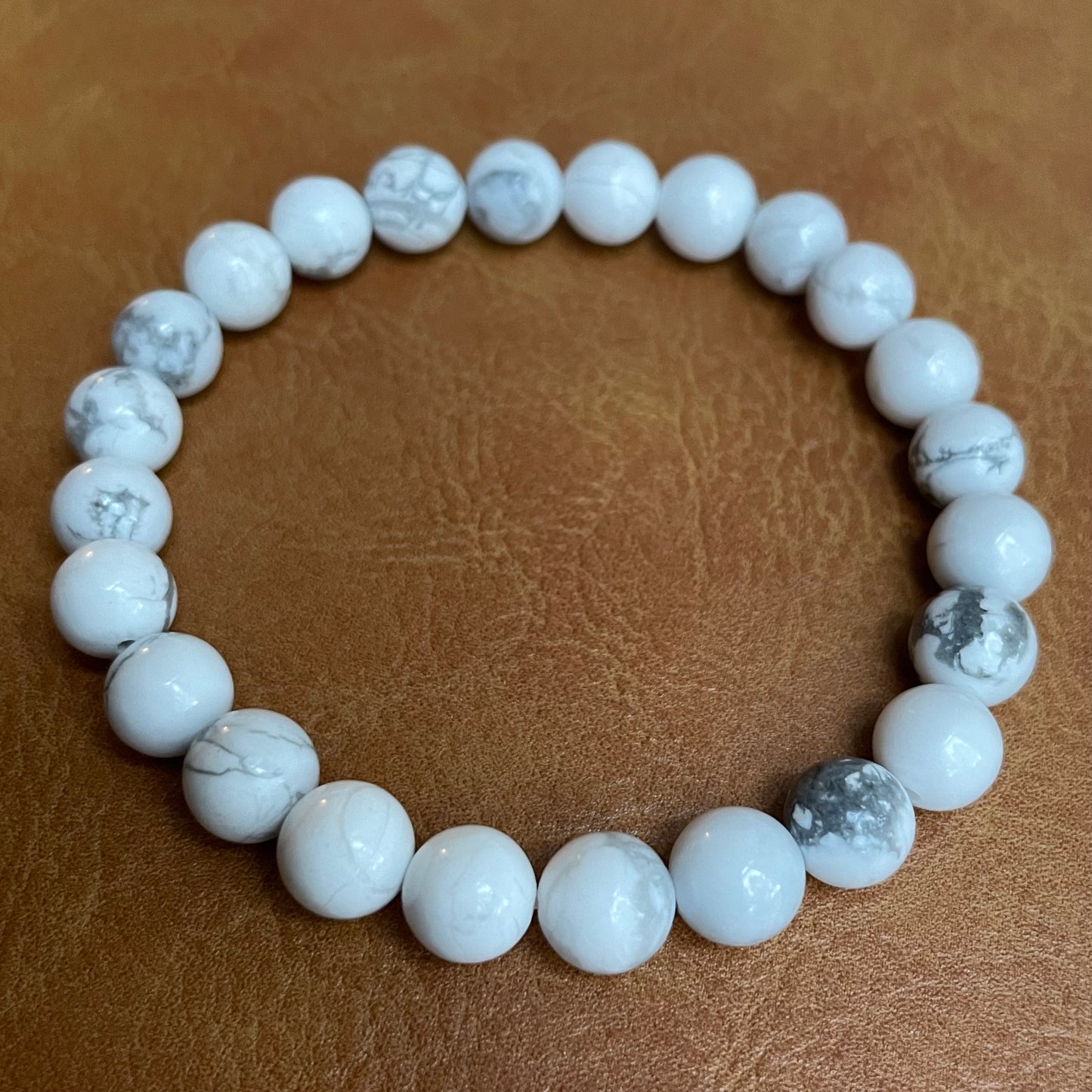 Howlite bracelet 8mm