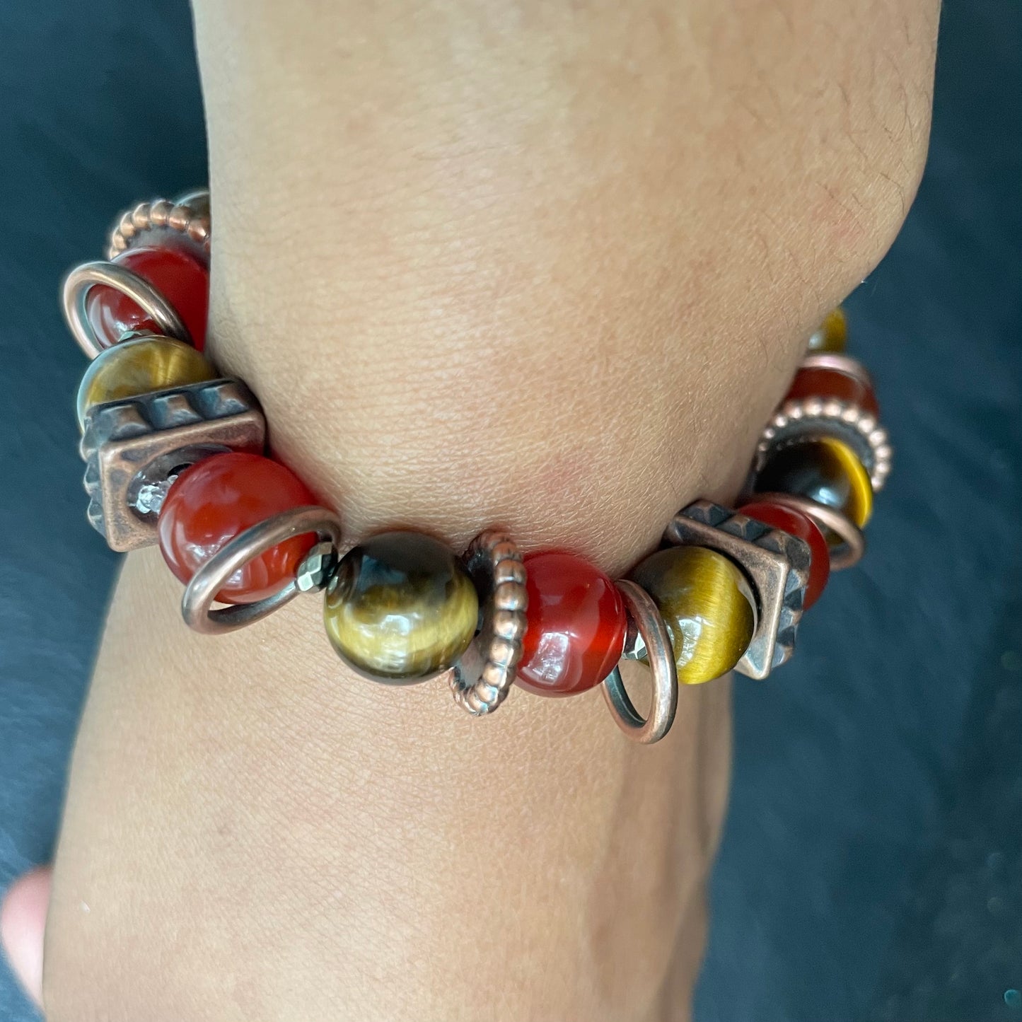 Carnelian and Tiger's Eye 10mm