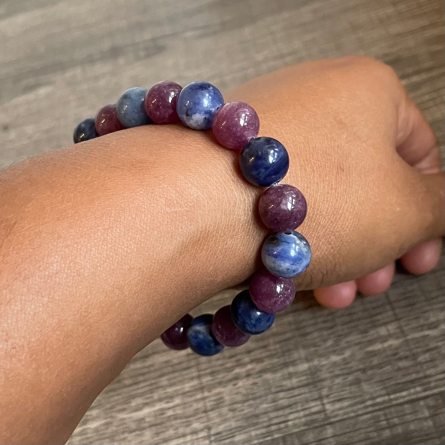 Sodalite + Lepidolite 10mm
