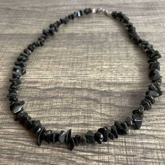 Obsidian chip necklace