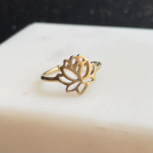 Lotus Flower brass- adjustable