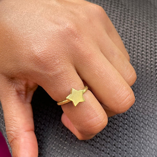The Star, Star Ring (brass)