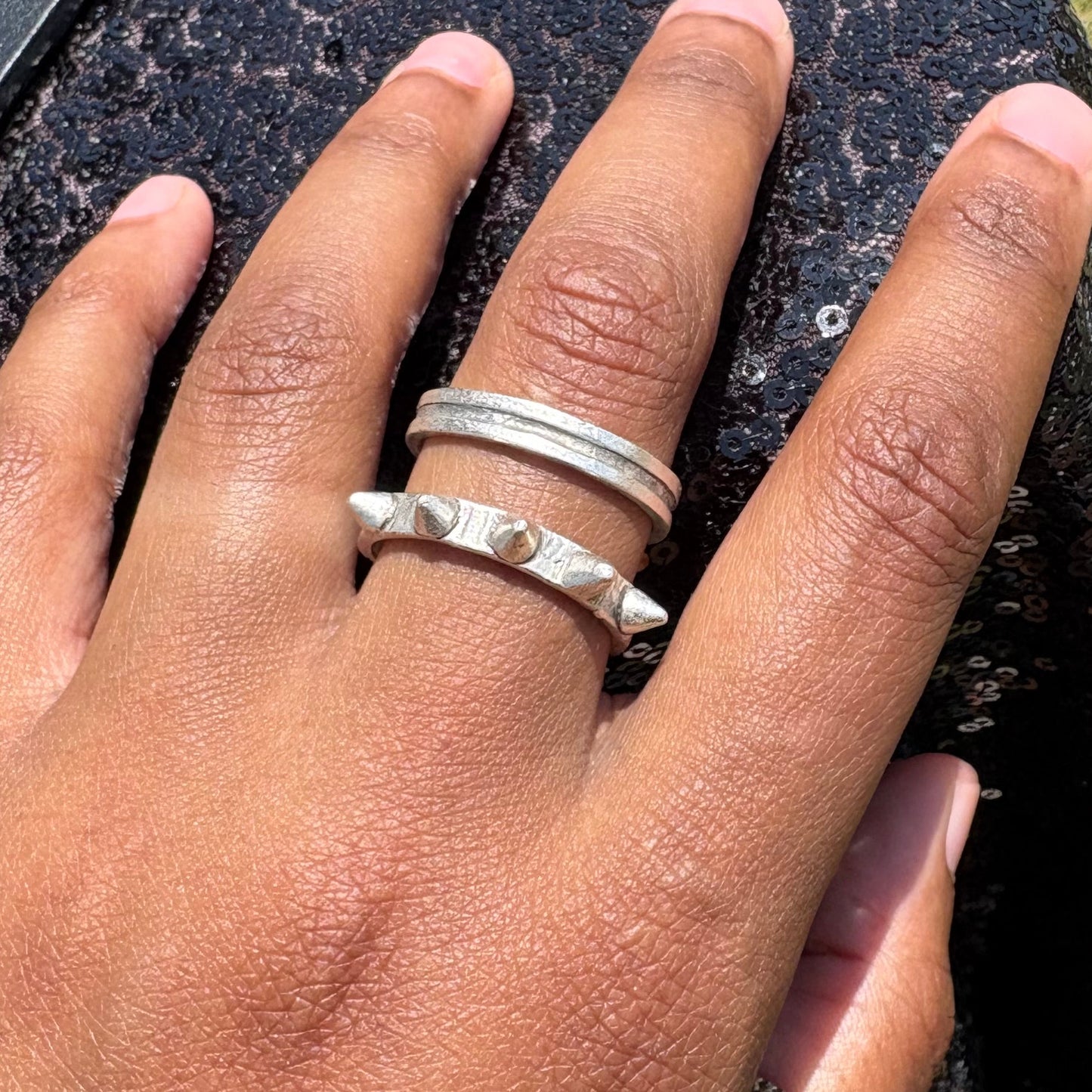 Spike ring