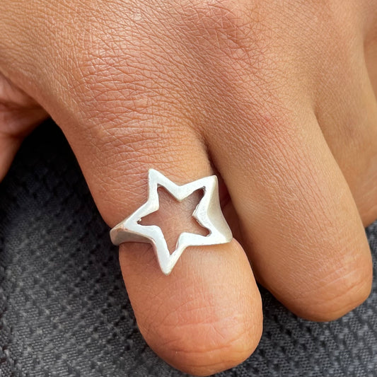 Star Cutout Ring
