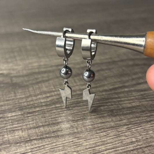 Silver Hematite Boltz